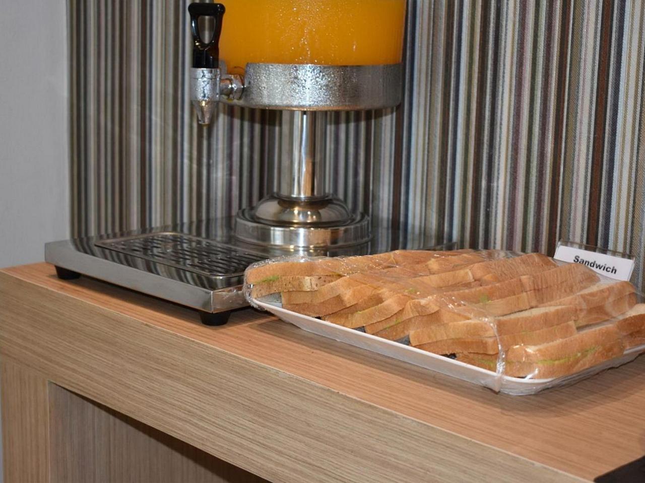 Fortune D Hotel Maesot Mae Sot Εξωτερικό φωτογραφία